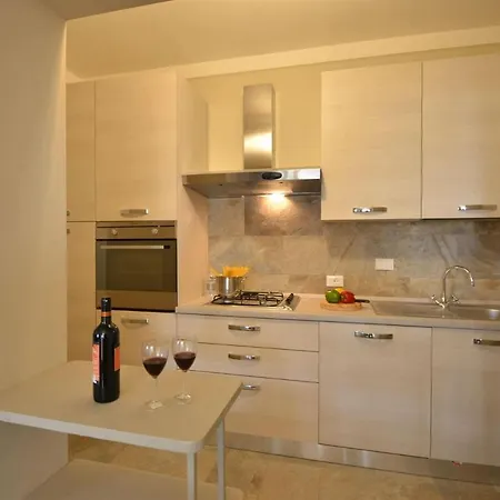 Villa Casa Michelangelo 6 *